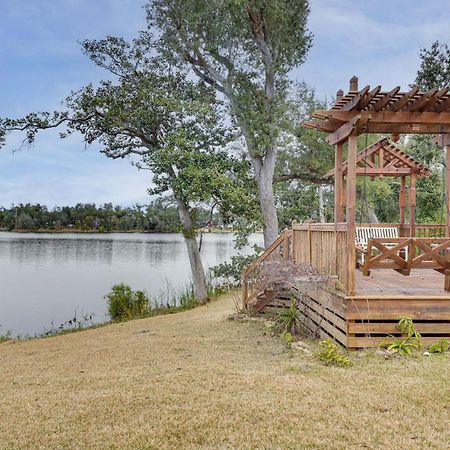 Lakefront Panama City Studio With Hot Tub Access Extérieur photo