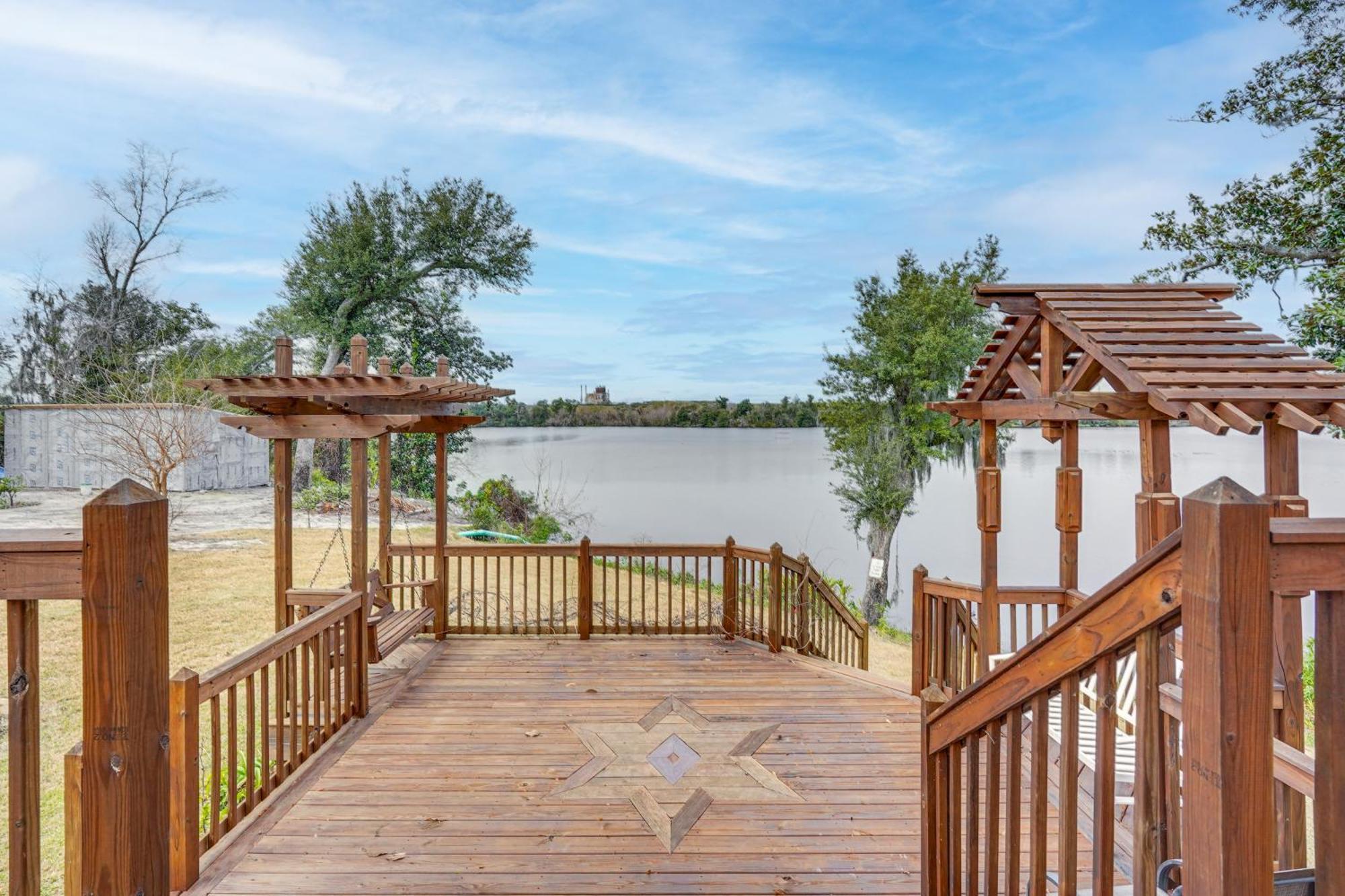 Lakefront Panama City Studio With Hot Tub Access Extérieur photo