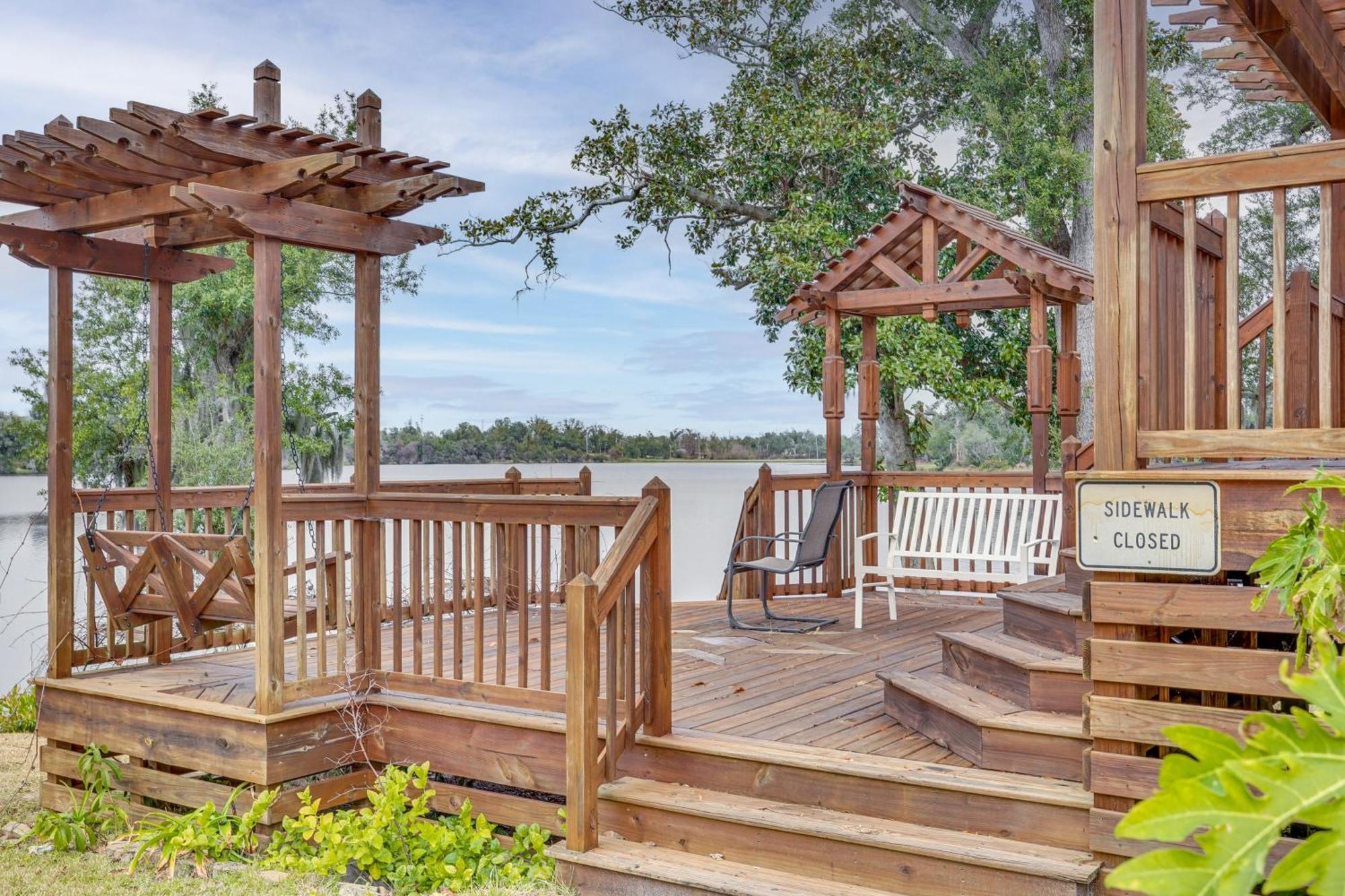 Lakefront Panama City Studio With Hot Tub Access Extérieur photo