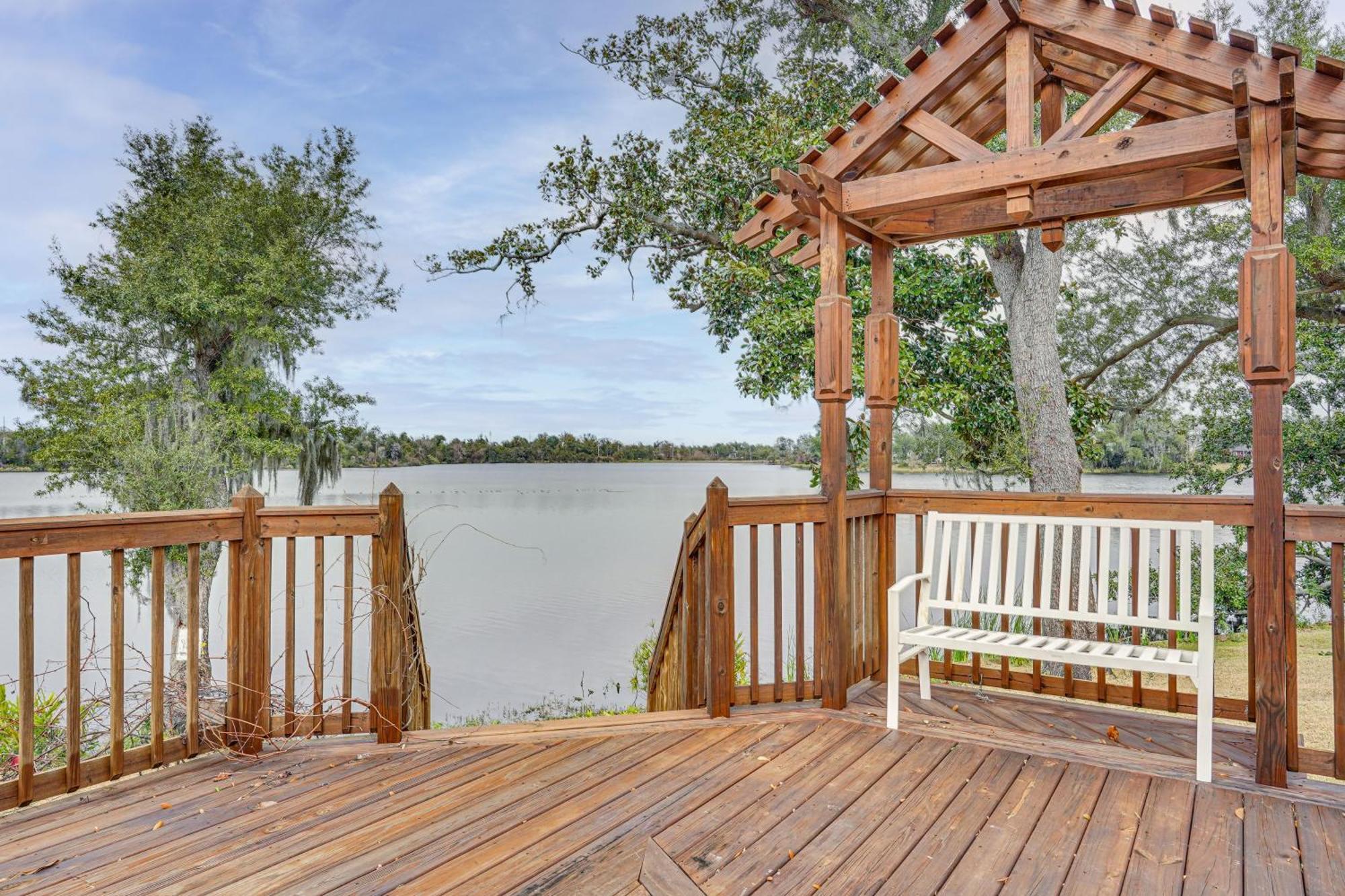 Lakefront Panama City Studio With Hot Tub Access Extérieur photo
